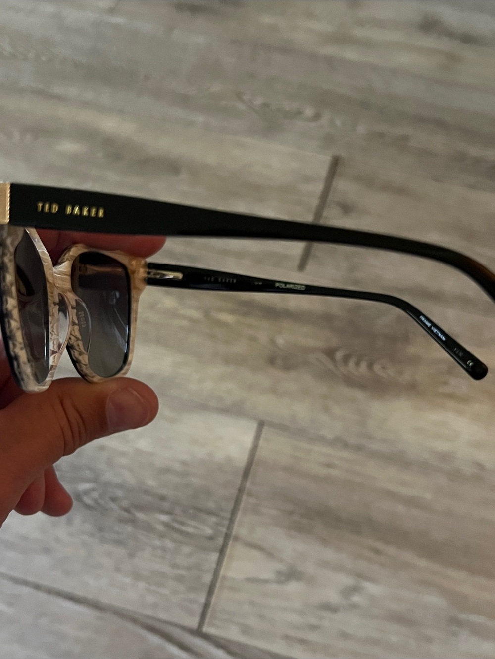 Ted Baker London Polarized Sunglasses – Black/Pearl Marble – TWS230 - Picture 2 of 10